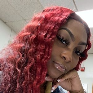 Meet your Posher, Julia